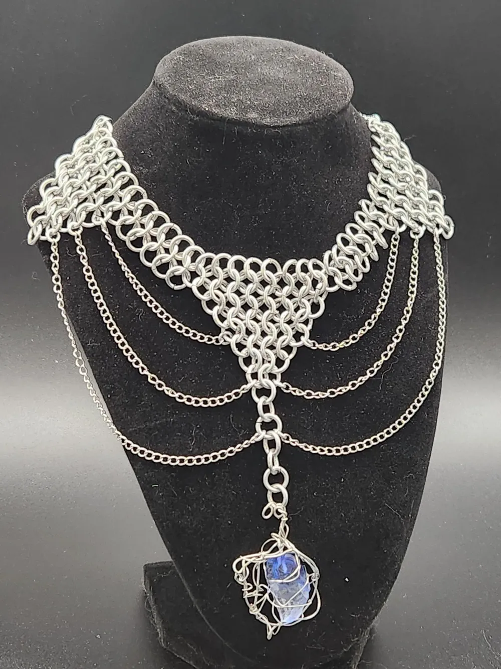 Chainmail necklace- Blue resin crystal for fantasy or star wars