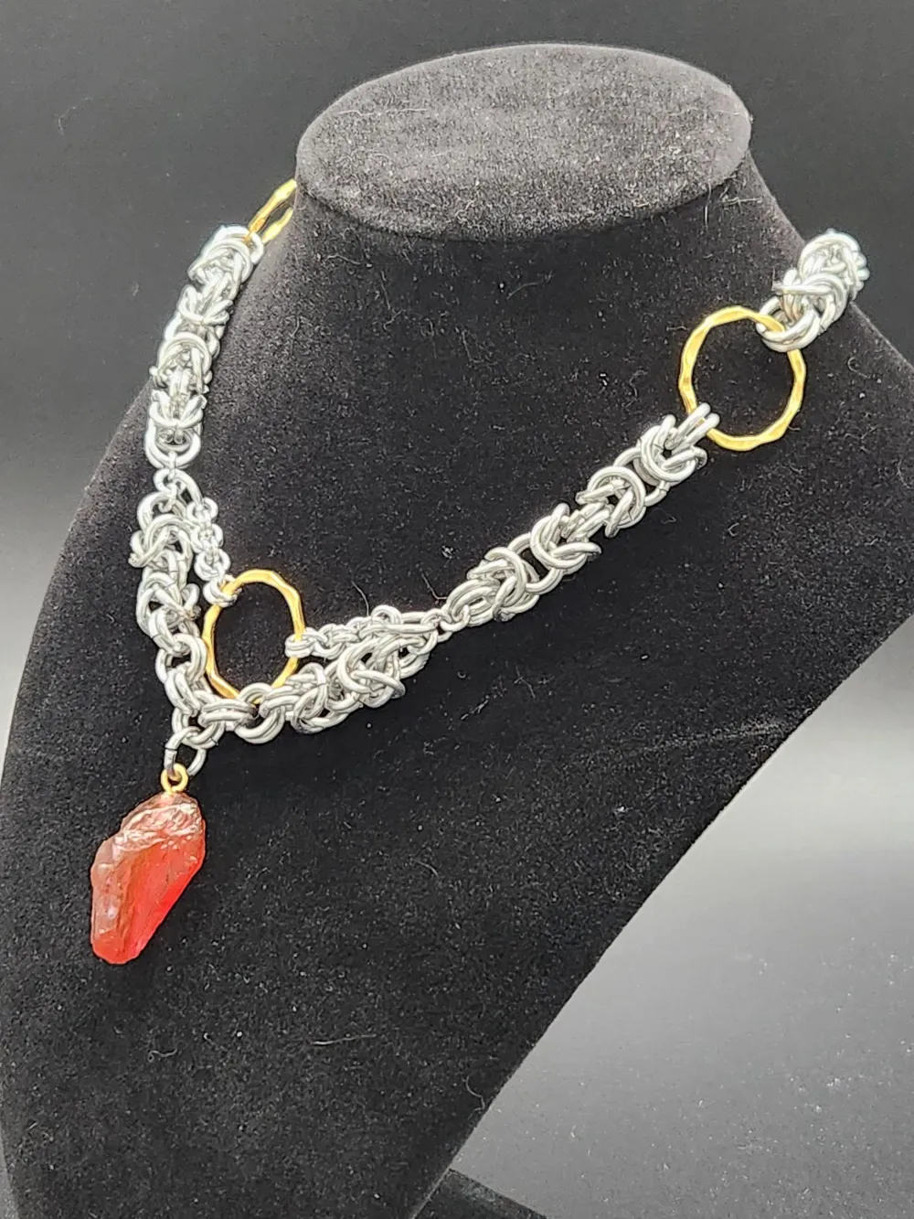 Kyber Crystal or fantasy chainmail necklace (red)