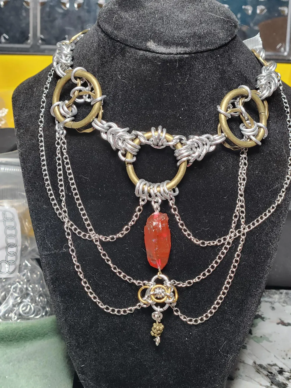 Kyber or Fantasy /Arcane Focus Crystal chainmail necklace (red)